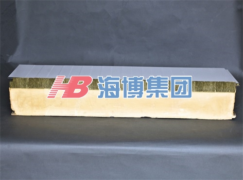 黑龙江新型聚氨酯岩棉复合板夹芯板
